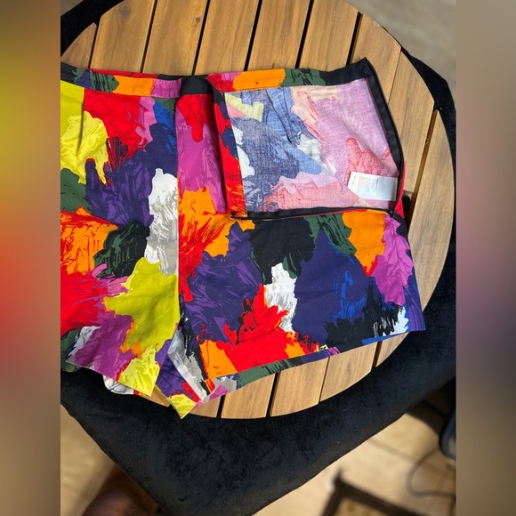 Kate Spade Saturday Shorts Multi Color
Size 8 - Picture 5 of 11